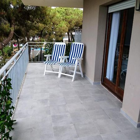 Apartamento Con Terraza En La Playa De La Fosca Palamós Exteriör bild